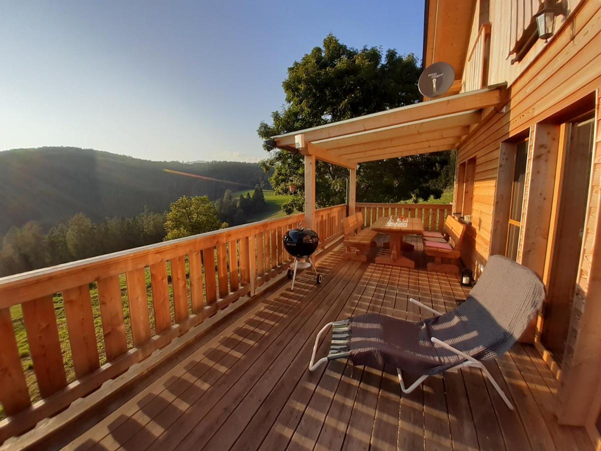 Ferienwohnung Auszeit Almhaus Schmalzbauer Sankt Andrä Exterior foto